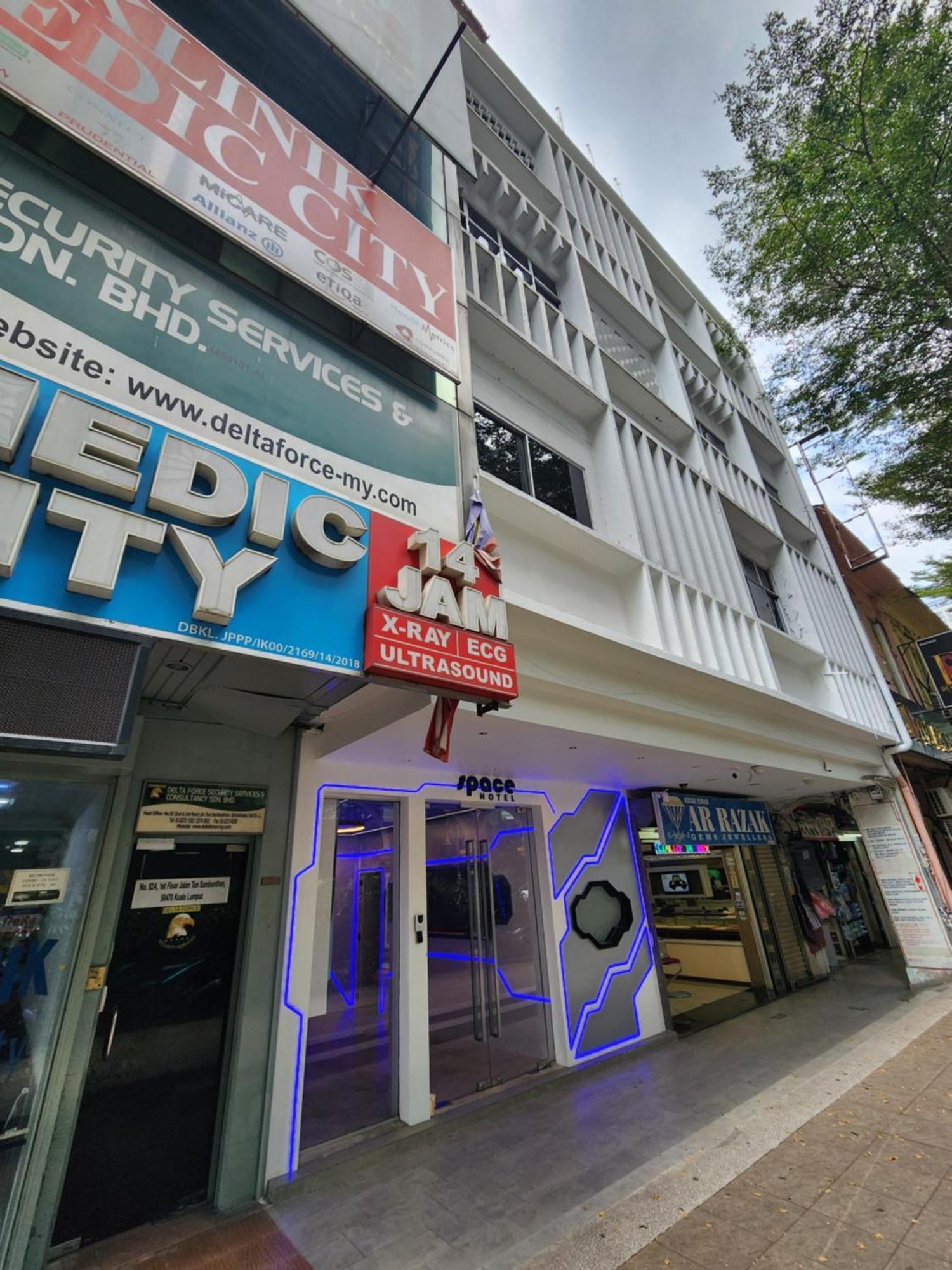 Space Hotel Kl Sentral Kuala Lumpur Luaran gambar