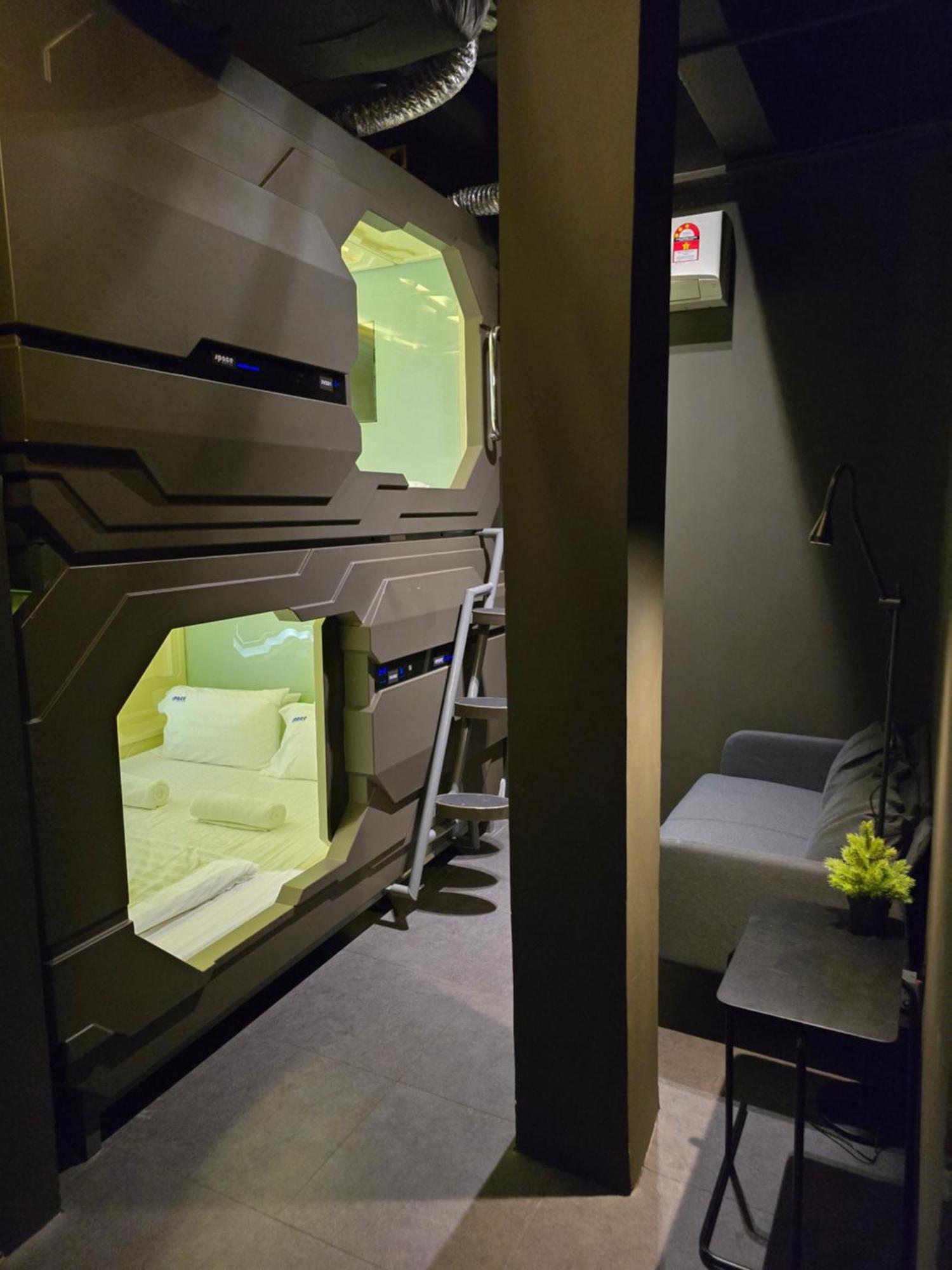 Space Hotel Kl Sentral Kuala Lumpur Luaran gambar